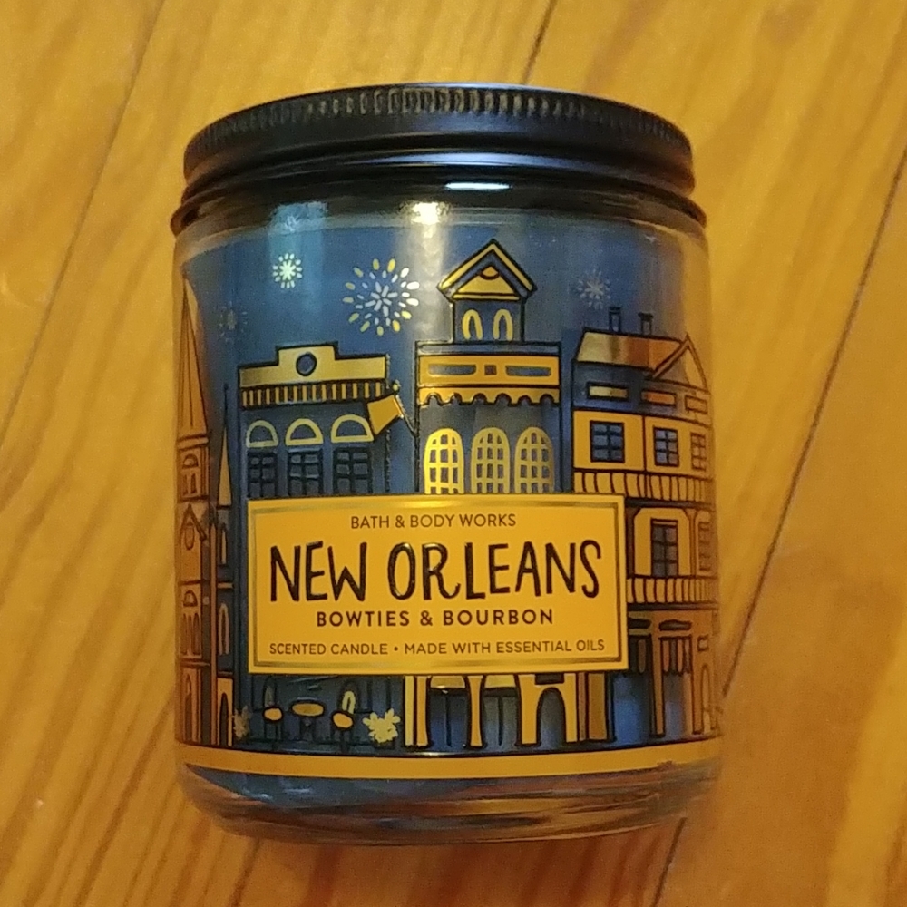 Bath & Body Works New Orleans candle